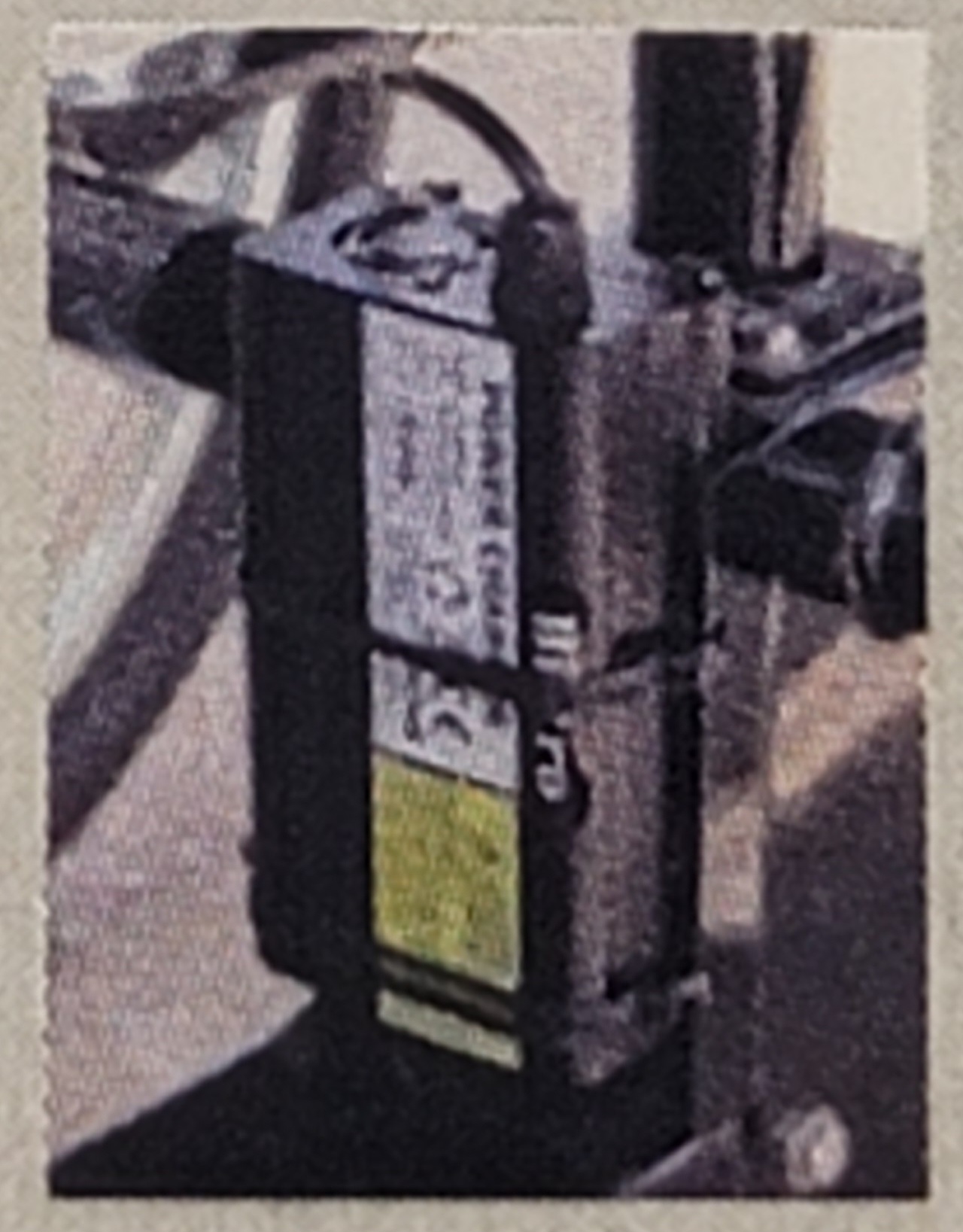 Battery charger mounted on trike